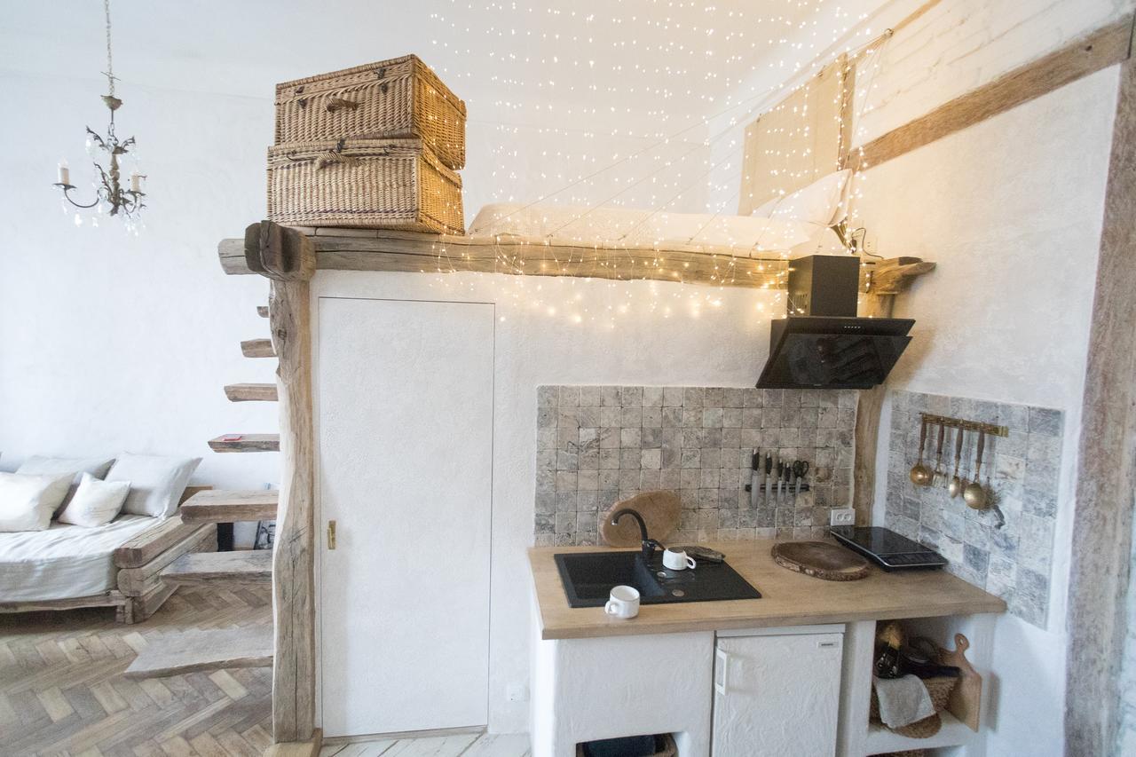 Overture Studio Kamianets Podilskyi Bagian luar foto